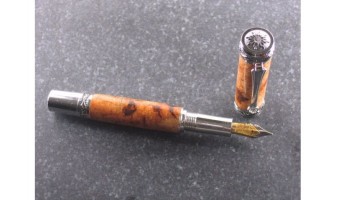 Cherry Burl Majestic Fountain Pen